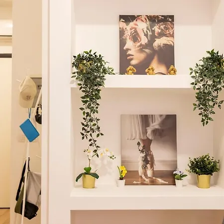 Pt Romana Dock Apartment Milan